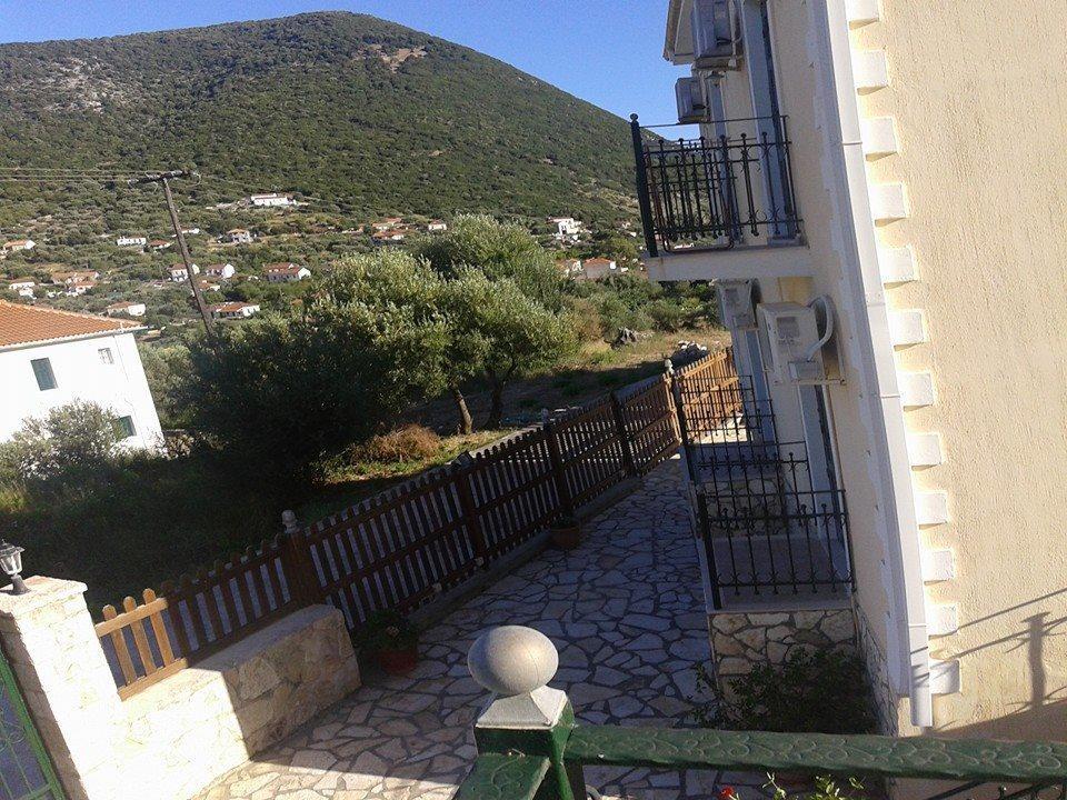 Iriana Village Inn Ставрос Номер фото