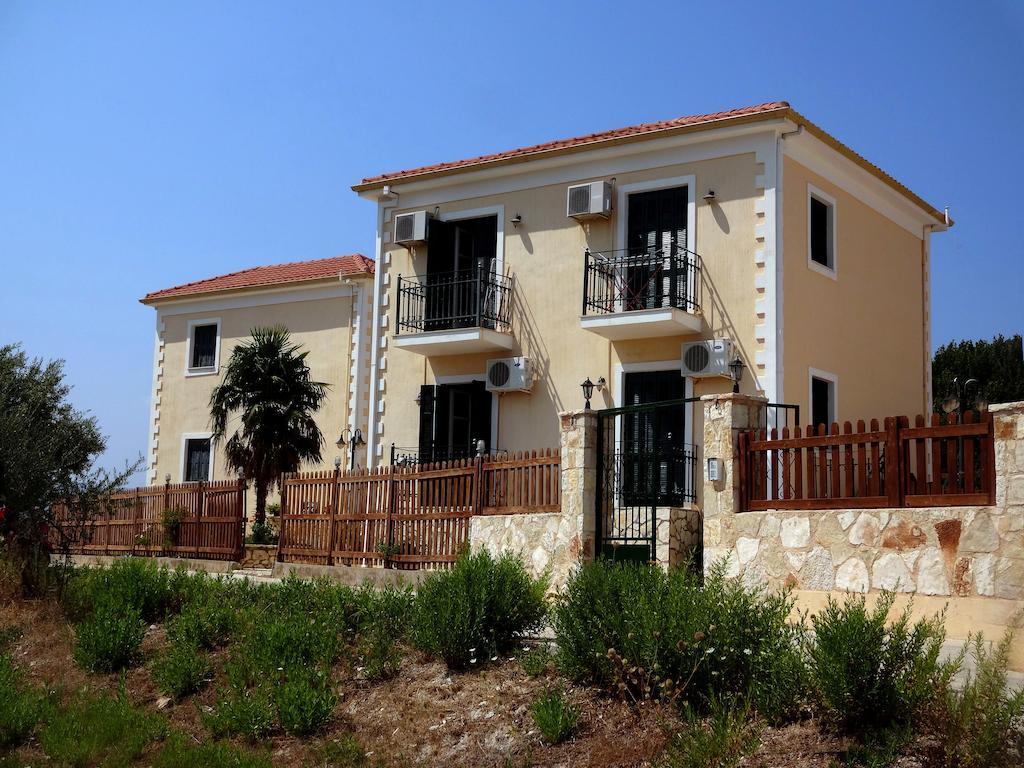 Iriana Village Inn Ставрос Номер фото
